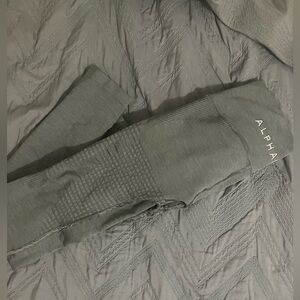 Alphalete grey full length leggings